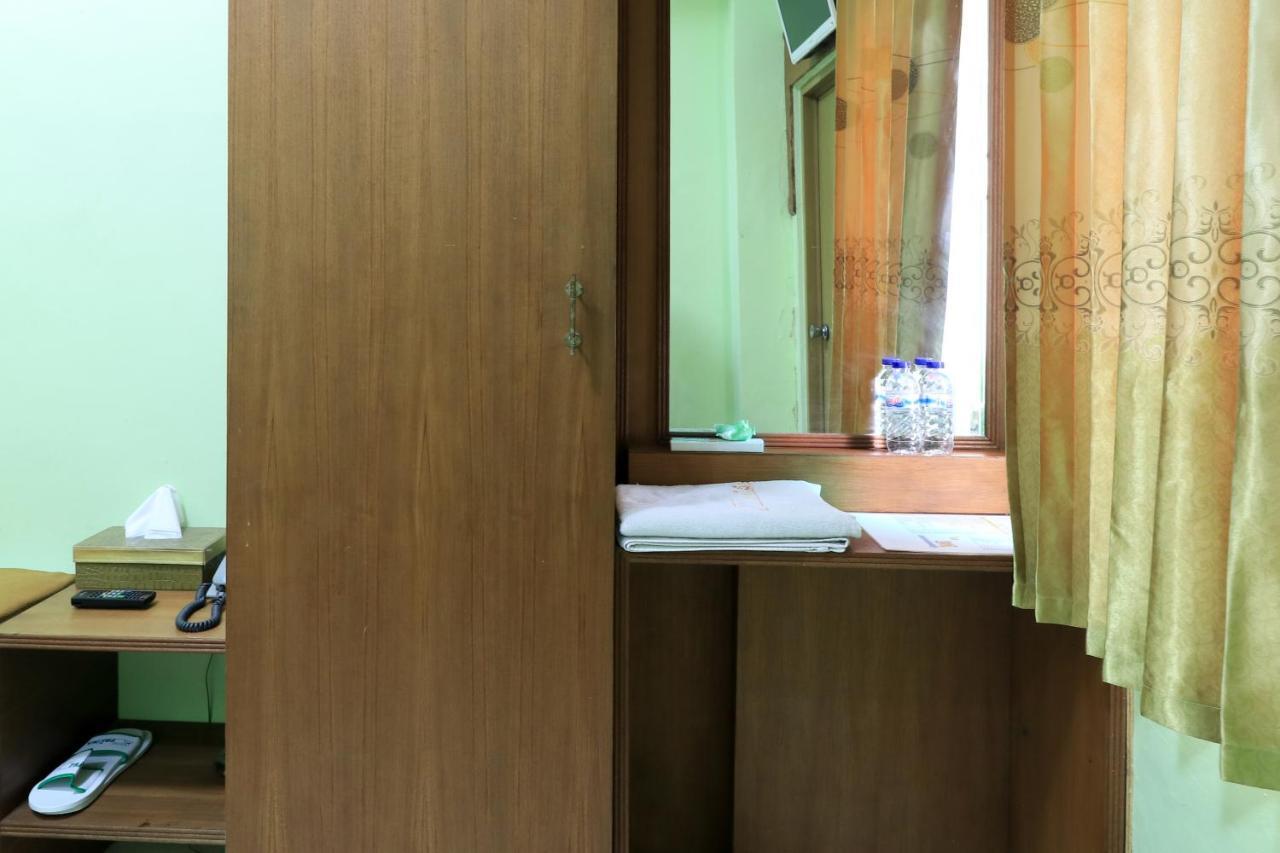 Hotel Prisma Sidoarjo Zewnętrze zdjęcie