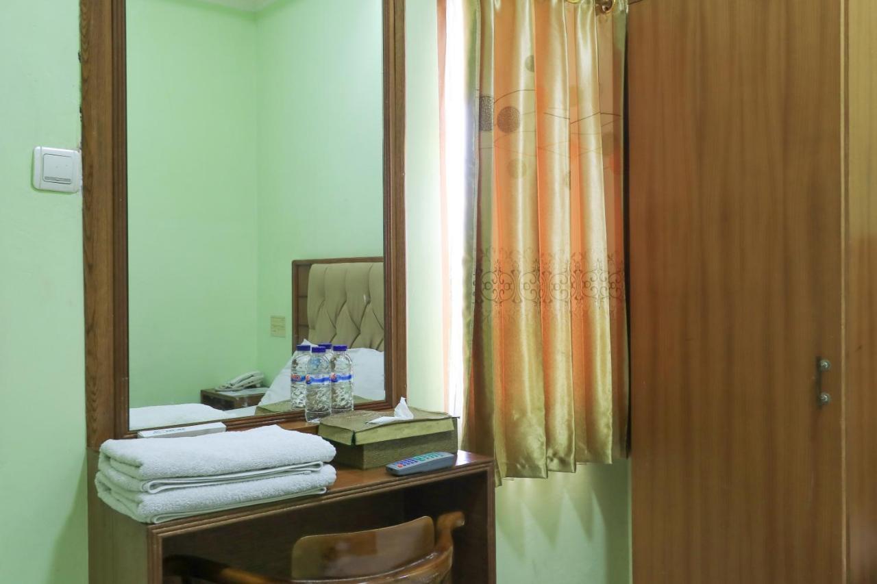 Hotel Prisma Sidoarjo Zewnętrze zdjęcie