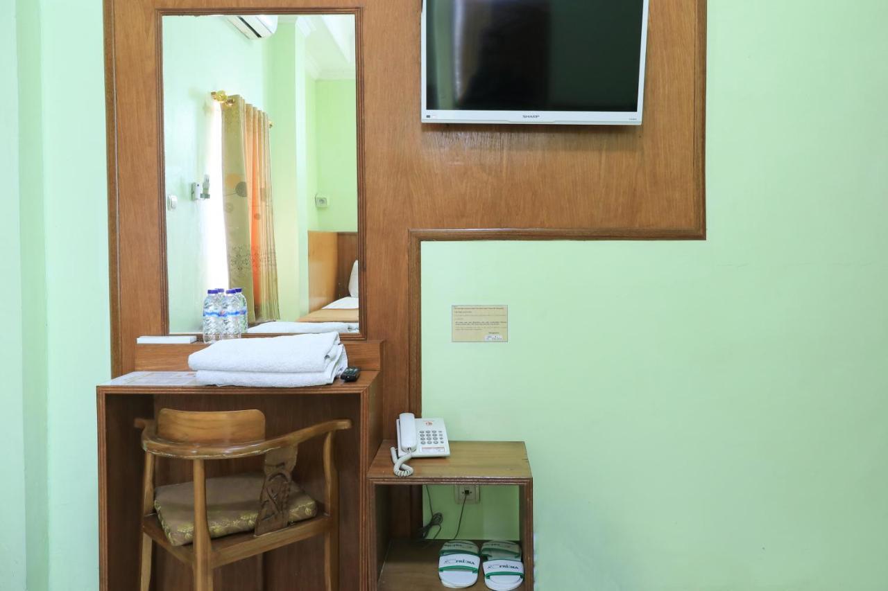 Hotel Prisma Sidoarjo Zewnętrze zdjęcie