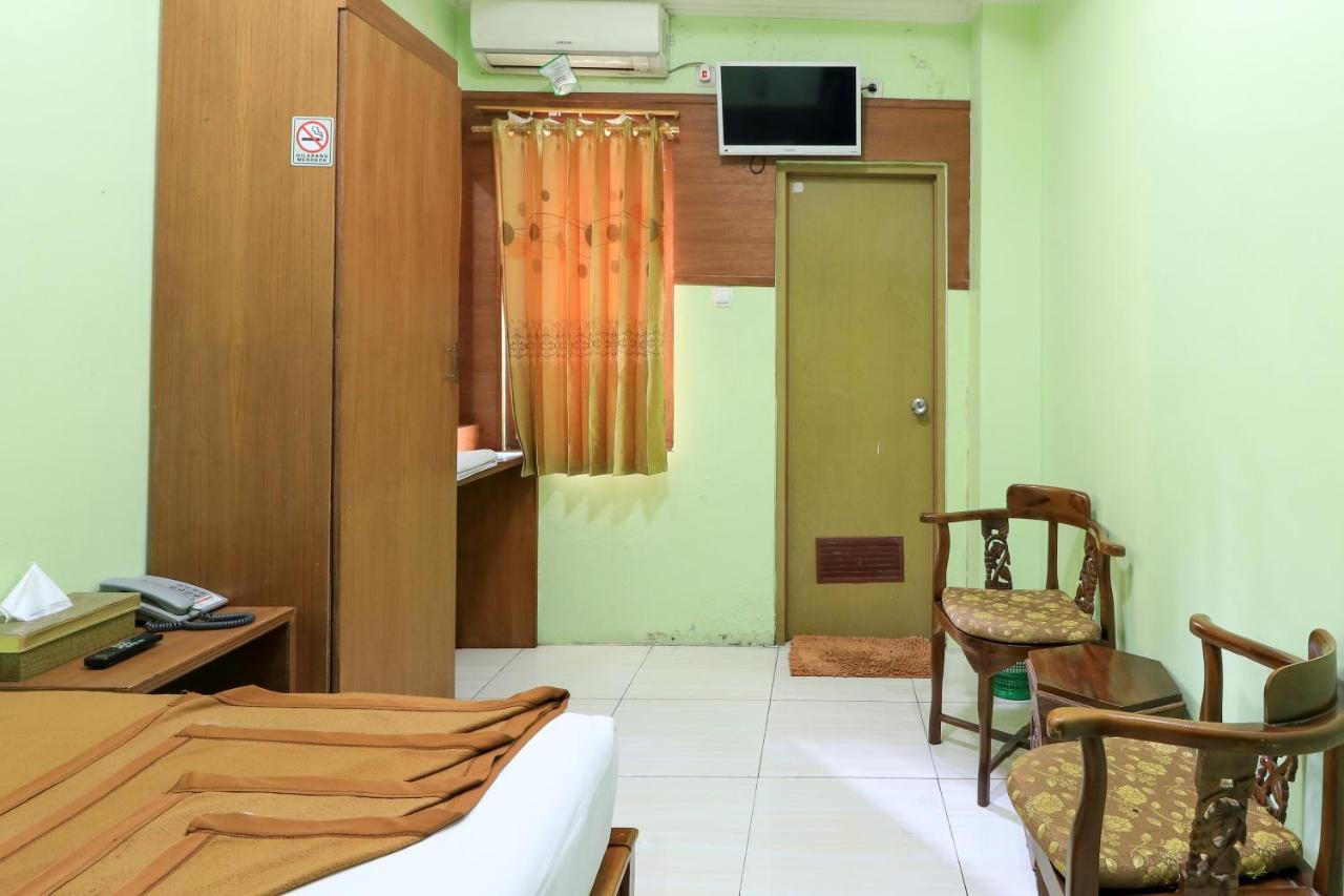 Hotel Prisma Sidoarjo Zewnętrze zdjęcie